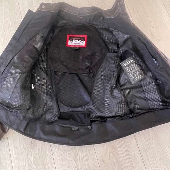 BILT Alder Leather Jacket size US40 - Picture 3 of 5